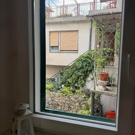 Stara Kuca * Kaštela
